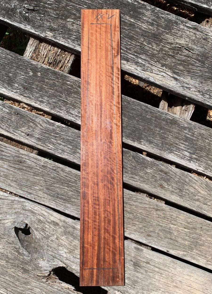Fretboard instrument timber