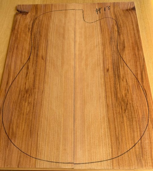 Soundboard for acoustic guitar making