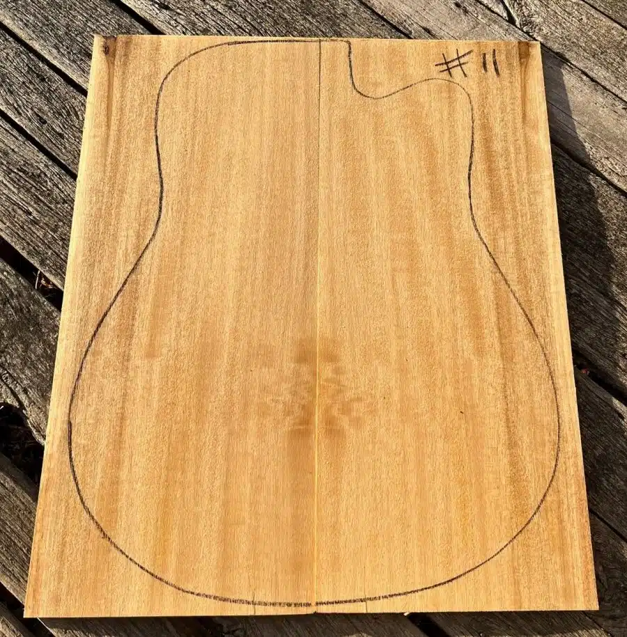 Acoustic guitar soundboard Tonewood