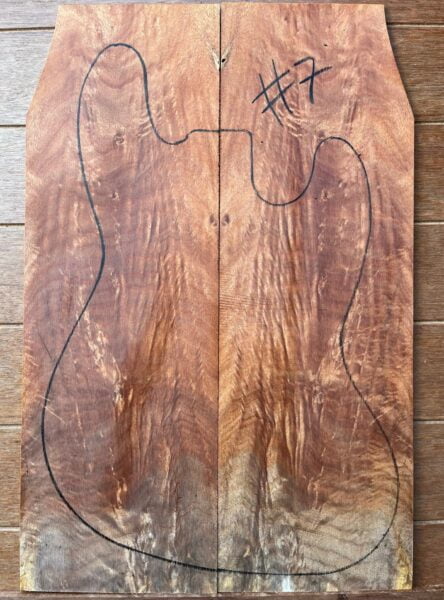 Queensland Maple Electric Guitar TOP