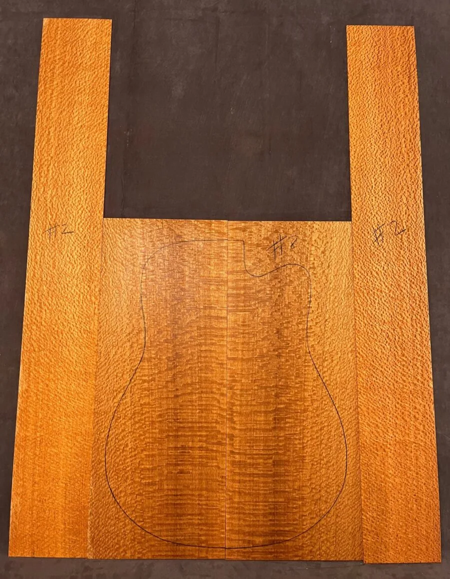 Acoustic guitar Australian Lacewood Back & Sides