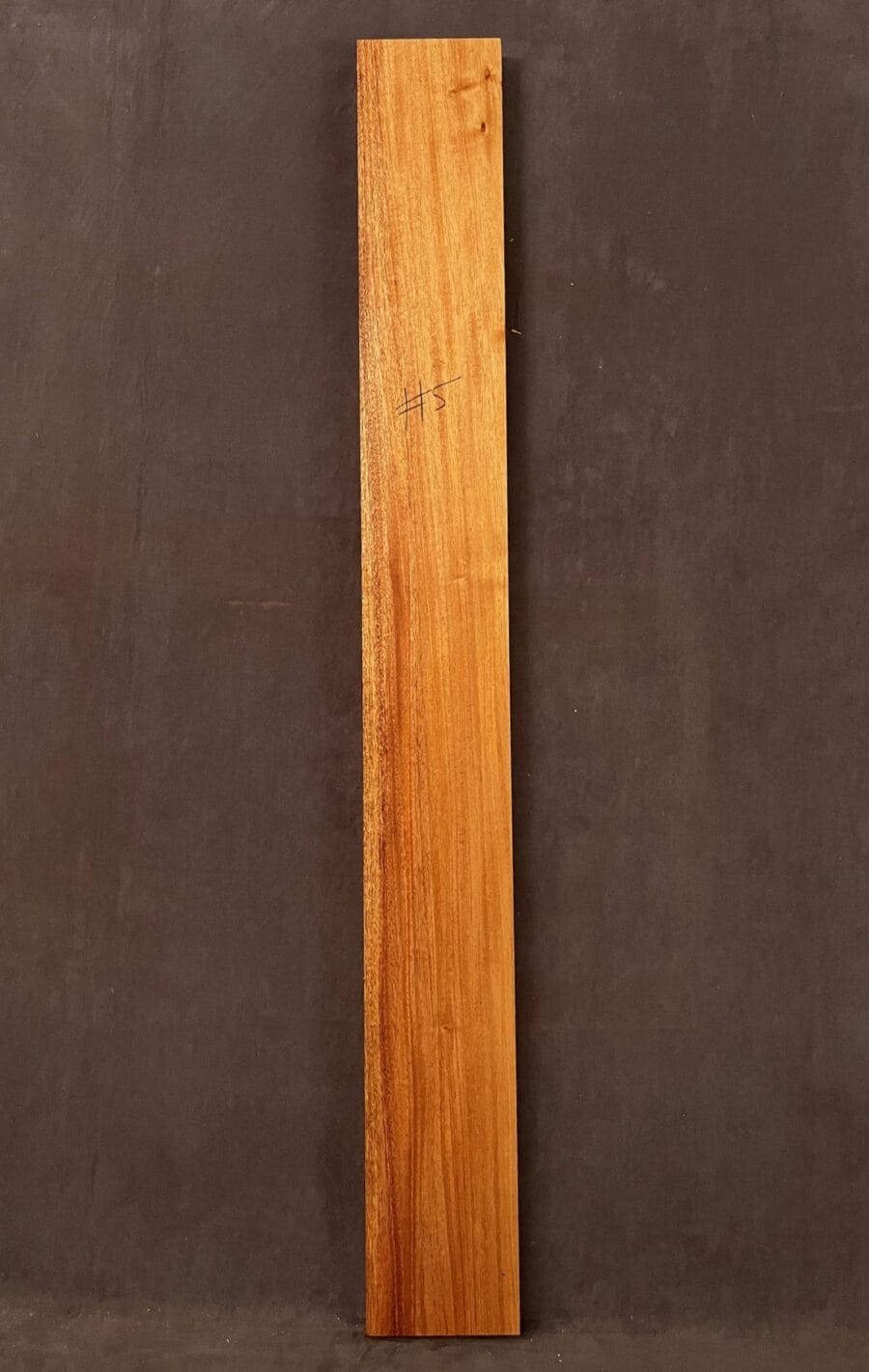 Acoustic or Electric Guitar Neck in African Mahogany