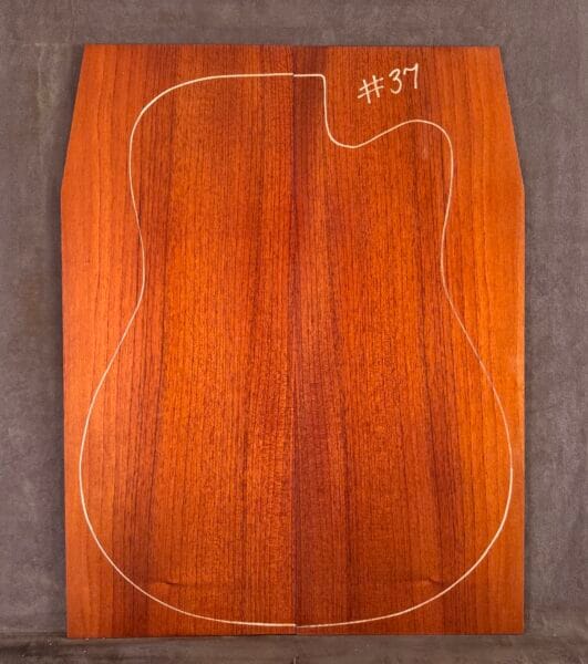 Red Cedar Acoustic Guitar Soundboard