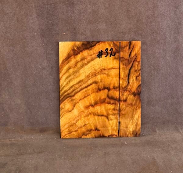 Guitar Camphor Laurel Headstock Veneer Tonewood