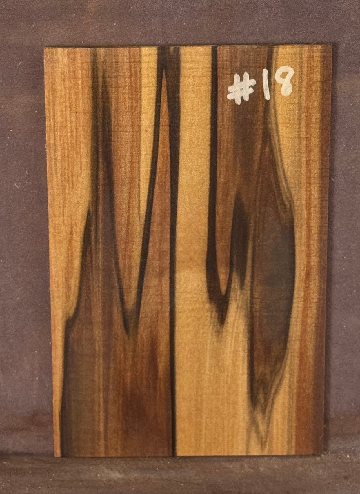 Blackheart Sassafras Guitar Headstock