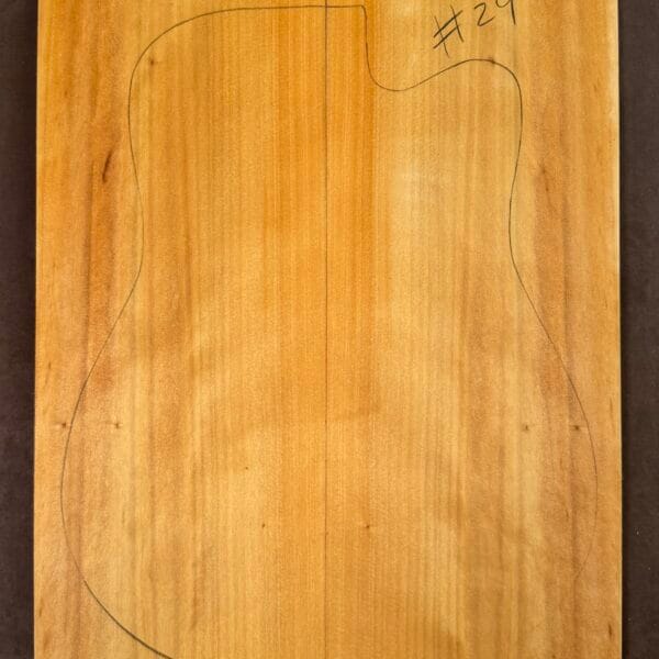 Acoustic Guitar Kauri Pine Soundboard