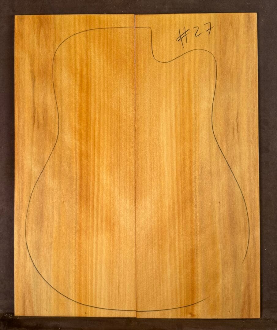Acoustic Guitar Kauri Pine Soundboard