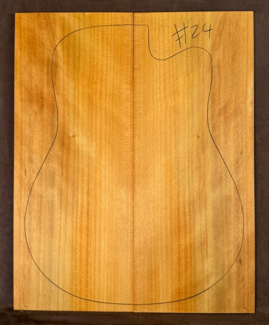 Acoustic Guitar Kauri Pine Soundboard