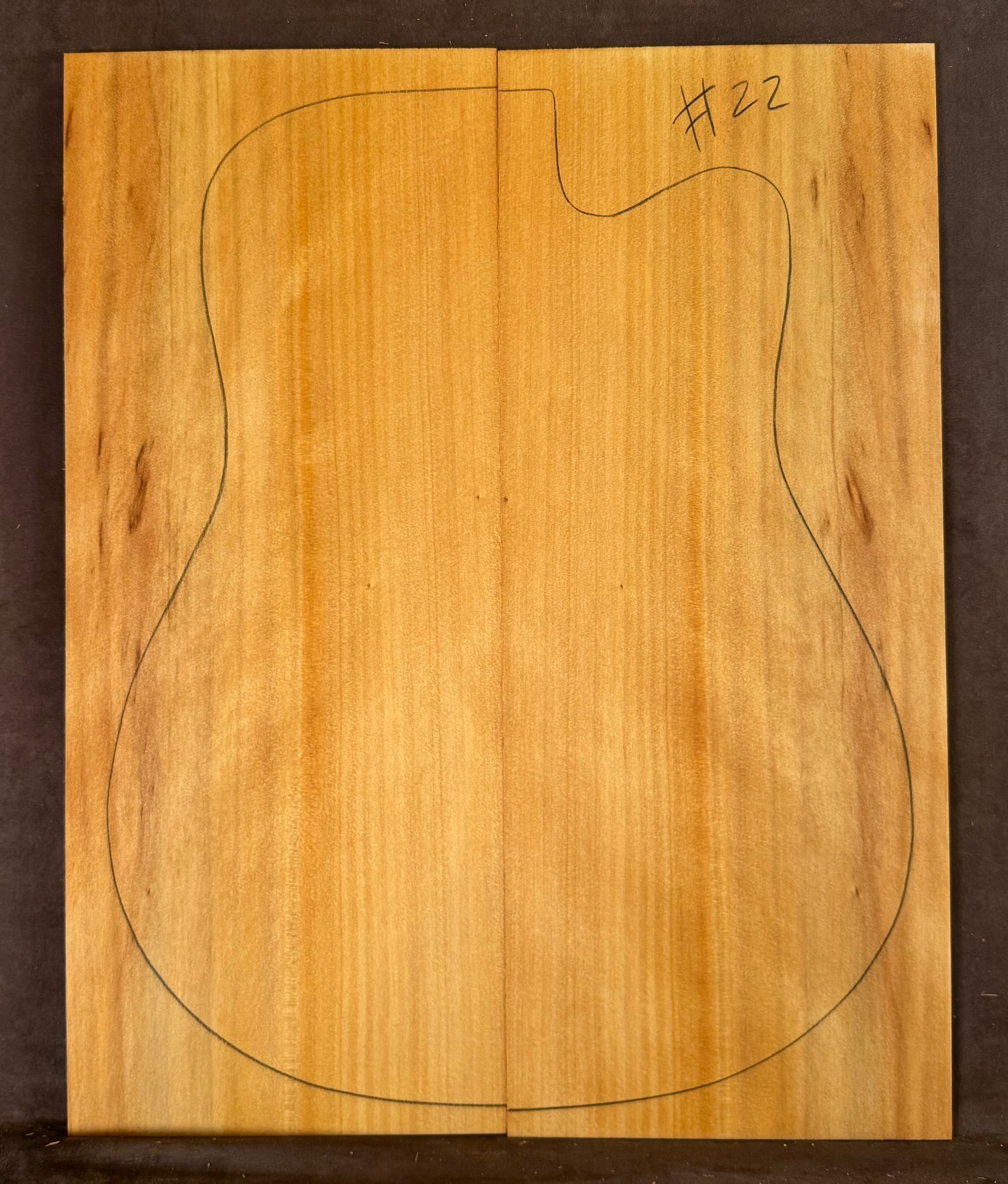 Acoustic Guitar Kauri Pine Soundboard
