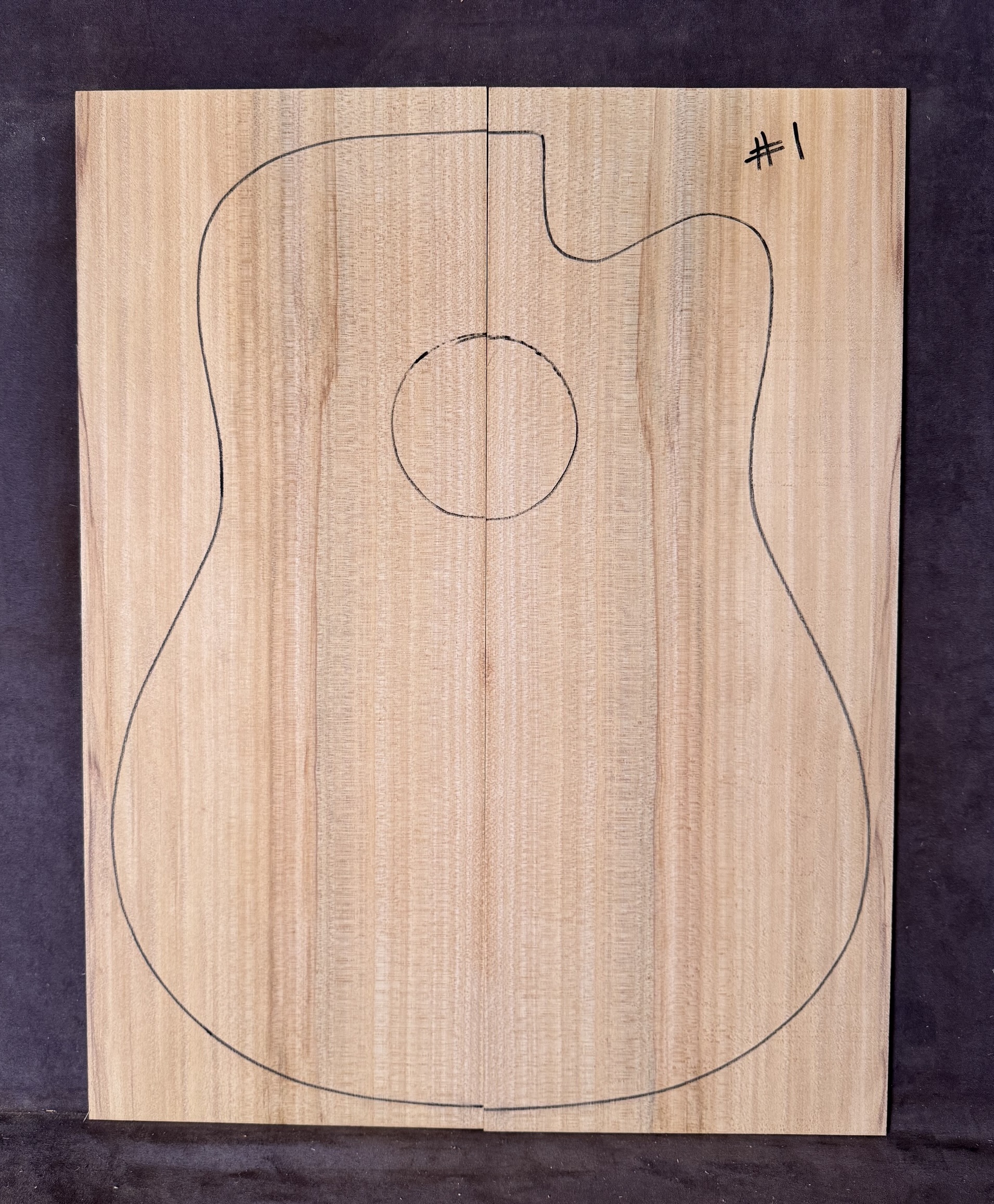 Acoustic Guitar Bunya Pine Soundboard